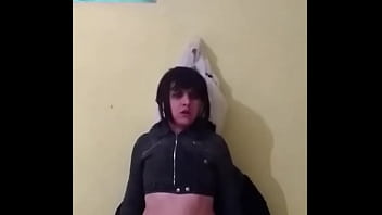 Preview 2 of Dowlond Mp3 - Escena corta: Primer atrevimiento de los 50 cm. Nickita Eloise. V&iacute_deo de verificaci&oacute_n.