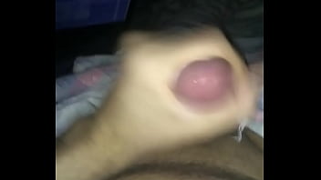 Preview 2 of Chezh Streats - Gozando um monte j&aacute_ pela segunda vez na noite