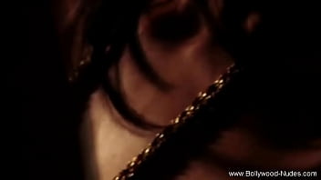 Preview 4 of Old Yaig - She Wants To Be Naked Tonight And Shows Her Sexy Body