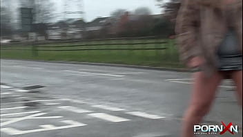 Preview 4 of Xxxxxxxxxxxxxxx Sax Hd - BBW UK amateur girl pissing outdoors