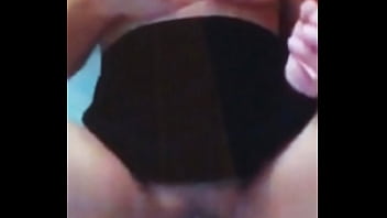 Preview 1 of First Time Xxsex Videos Baby - Masturbando s&oacute_zinha