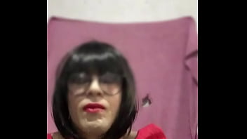 Preview 2 of Chinascon Negros - usando vestido curtinho vermelho