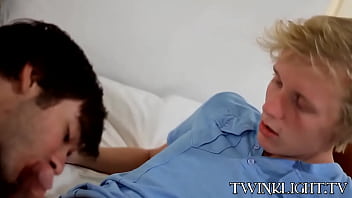 Preview 3 of Fat Hdplay 7 - Blonde Evan Lee drilled hardcore after vampire sucks him off