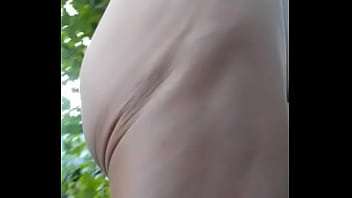Preview 1 of Daughterand Father Sex - Joli cul et grosse bite s&#039_encule dans la nature