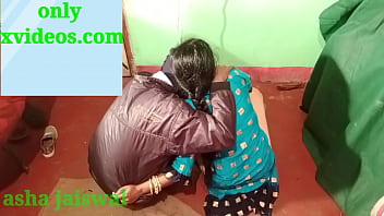 Preview 1 of Prostate Milking Gay Master - सामने बैठी मौका मिलते ही उसकी सबसे अच्छी