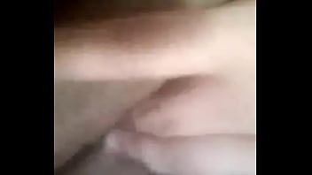 Preview 3 of Porn Familjen - Amiga se toca rico para mi 2