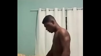 Preview 4 of Pregnant Mom Bathing Hot - Novinho me comeu gostoso