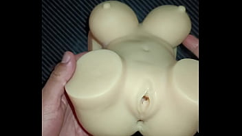 Preview 1 of Bbs Bdsm - Dolly me pide doble penetraci&oacute_n! Me corro en sus tetas.