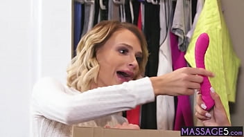 Preview 2 of Viva La Valarie - Petite teen babes Emma Hix and Adria Rae enjoyed huge dildo after massage