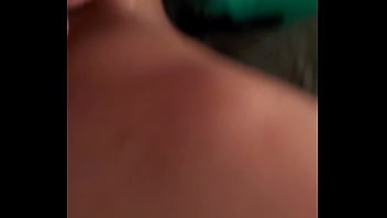 Preview 1 of Soreta - assis dur sur la grosse bite ...