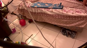 Preview 2 of Future Xxx - mi mujer aprobecha que esta sola en casa y le marca al sancho solo que tarda demasiado en llegar y la pongo hot en llamada part2