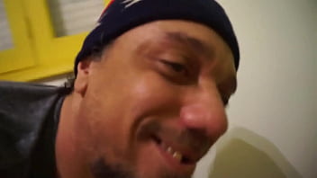 Preview 4 of Japan Pouran Xxx Hd - VELHO TARADO PEGANDO NOVINHA INOCENTE