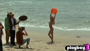 Preview 2 of Sunnyleone Fuked Video - Blonde teen Audrey Aleen Allen exposed her nice body in passion outdoor posing action