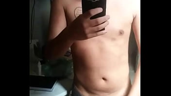 Preview 1 of Babe Shy Son - Punheta do novinho