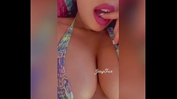 Preview 2 of Vejin Sex - Good ass in the water