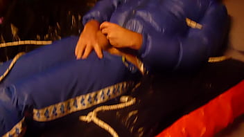Preview 4 of Bautyful Booty - doudounes short training