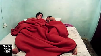 Preview 2 of Both Xxx Video - Llenando el culo de la gorda de cera y luego comiendole todo el coño. Fetiche de velas