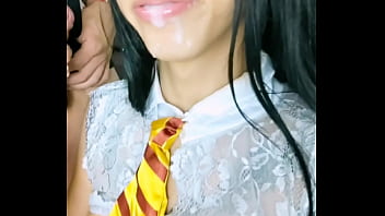 Preview 2 of Teen Group Bdsm - Semen en la cara y boca
