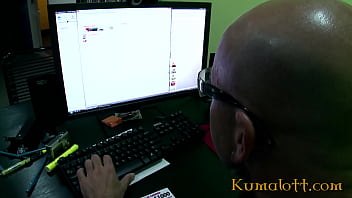 Preview 1 of Sneakyangie Show Tits New Video - Kumalott - Facial For Blonde In The Office