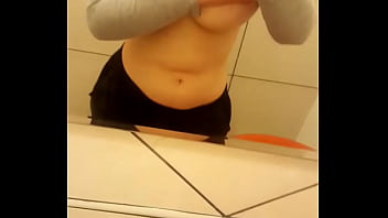 Preview 4 of Jessy Kavas - Essa ninfeta tuga tem os seios grande lindos e naturais