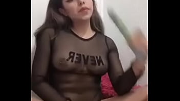 Preview 2 of Indian Xxx Girl 2018 - Hermosa jovencita se masturba hasta correrse a chorros