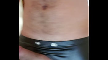 Preview 2 of Film Lntemational - Moviendo el pene