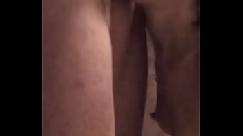 Preview 2 of Kursla Bajar Xxx Video Com - Comiendole los huevos me los trago enteros