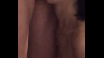 Preview 3 of Kursla Bajar Xxx Video Com - Comiendole los huevos me los trago enteros