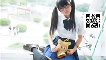 Preview 3 of Drugged Couple Fuck - Asian Sexy Girls - sure they are pretty.