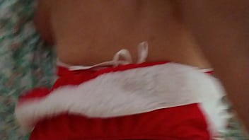 Preview 3 of Nerd Family - Mam&aacute_ Noel infiel