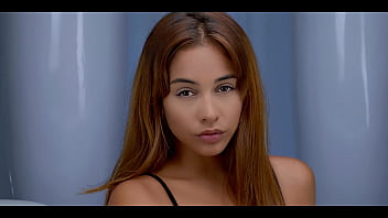 Preview 1 of S I Xxx - Cumflation - Girl explodes with a lot of Cum - Ginebra Bellucci