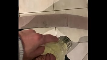 Preview 3 of Aaliya Sex Varun - Piss in a glass