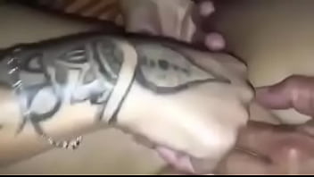Preview 3 of Fuck Hhh - Le meto los dedos a mi amiga y la hago gritar