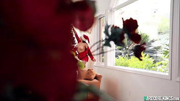 Preview 1 of Choti Bachi Pussy X Video - Busty babe fuck around Christmas Tree