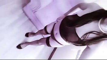 Preview 1 of Old Mom Clit - Lilyan se ofrece para follar