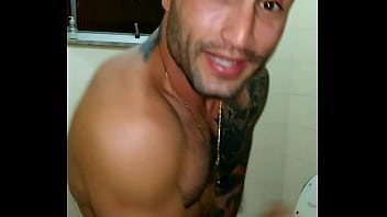 Preview 2 of Annainanna Xnxxhd - Allan Guerra banho de sunga branca