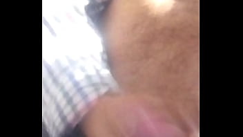 Preview 2 of Sex In Biar Bar - Rica verga en el ba&ntilde_o el salvador