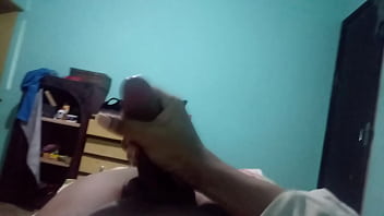 Preview 3 of Xxxhndi Porn - Tirando o leite acumulado