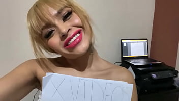 Preview 2 of Petite Mom Asian - V&iacute_deo de verificaci&oacute_n