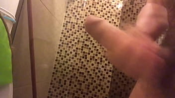 Preview 1 of Afrika Hd - Batendo Punheta e Gozando depois do trabalho