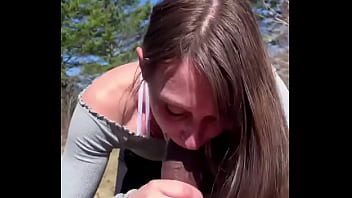 Preview 3 of Old Xnxx 18 Yar Girl - Eating BBC Cum in Public Park #BBC #Blowjob #Public #Pornstar