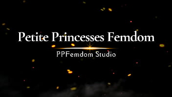Preview 1 of Fuck The Mom His Son - Gamer Girl Kira in Grey Leggings Uses Her Chair Slave While Playing During Fullweight Facesitting (Preview)