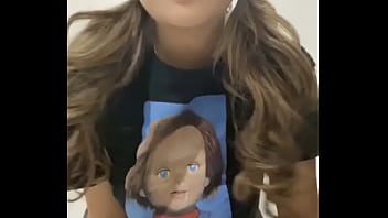 Preview 1 of Mia Khalifa And Nadia Ali - Video de Arigameplays rico con playera de chuky