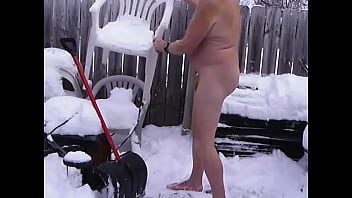 Preview 4 of Momy L - Naked Driver shovels his deck wearing only a cap
