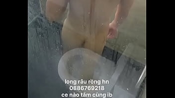 Preview 3 of Katie Thornton Emma Green - Long R&acirc_u Rồng tắm c&oacute_ chị e n&agrave_o muốn tắm c&ugrave_ng kh&ocirc_ng
