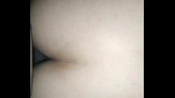 Preview 3 of Gay Embrace - Esposinha gostosa dando de quatro pro marido... gemendo e indo outra rola. Quem se habilita?