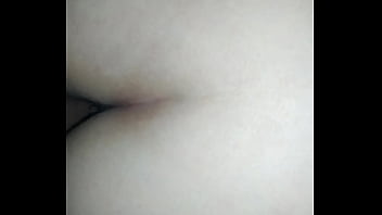 Preview 4 of Gay Embrace - Esposinha gostosa dando de quatro pro marido... gemendo e indo outra rola. Quem se habilita?