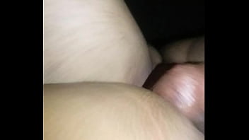 Preview 2 of Www Xxx Chani - FUDENDO O CUZINHO COM A BUCETA MELADA DE LEITE