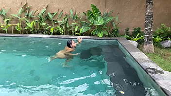 Preview 1 of Wwwluscious Lopez - Kira Queen masturbating next to the pool