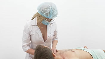 Preview 1 of Raam Leela - The masseuse saw the patient&#039_s dick and was so horny that she fucked him on the table